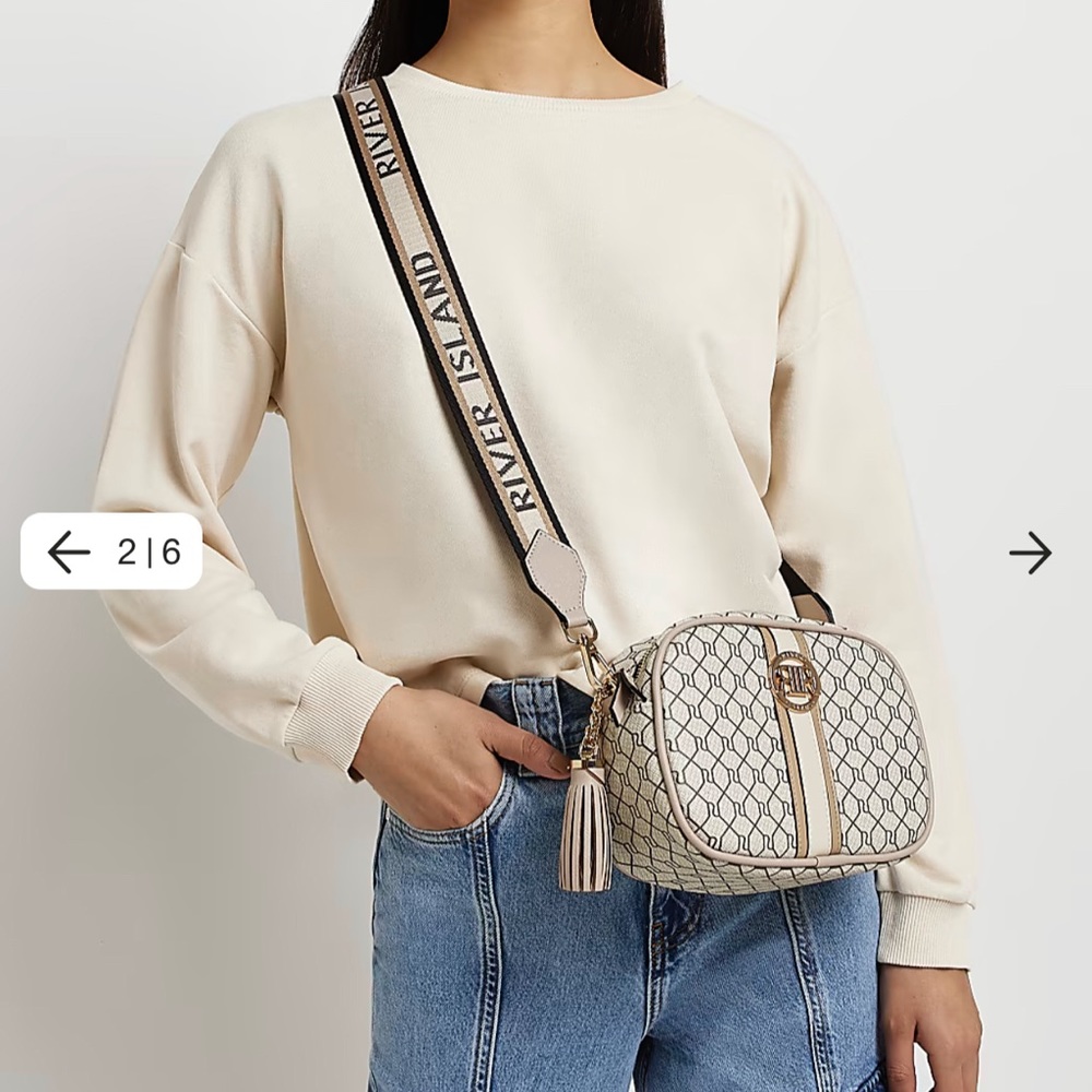 ISO River Island cross body